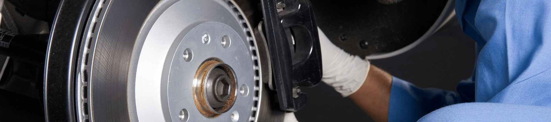 car brakes with mechanic